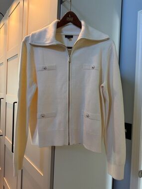 Cream Zip Front Cardigan Jacket
